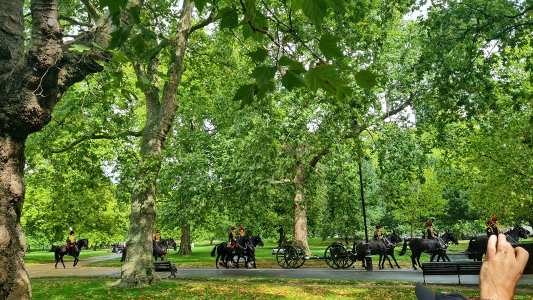 Cavalry on the way back from gun salute. Image: Melina Zachariou
