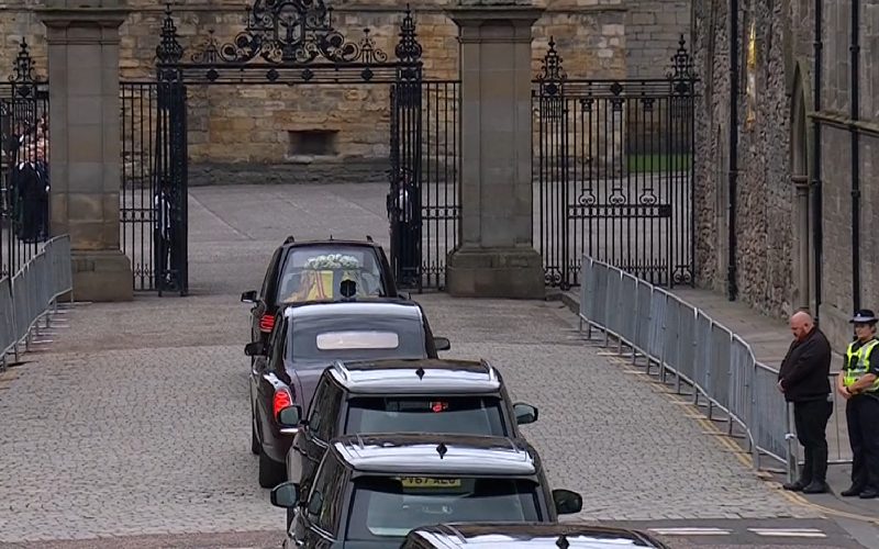 The Queen's coffin arriving at the Palace of Holyroodhouse.