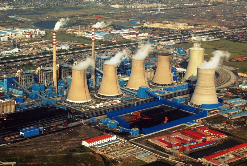A coal power plant in China's Tianjin produces greenhouse gases