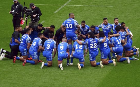 Samoa Rugby League team perform the Siva Tau