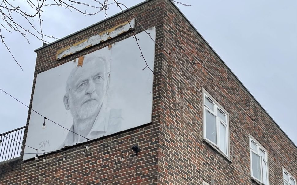 Mural of Jeremy Corbyn above the North Nineteen pub