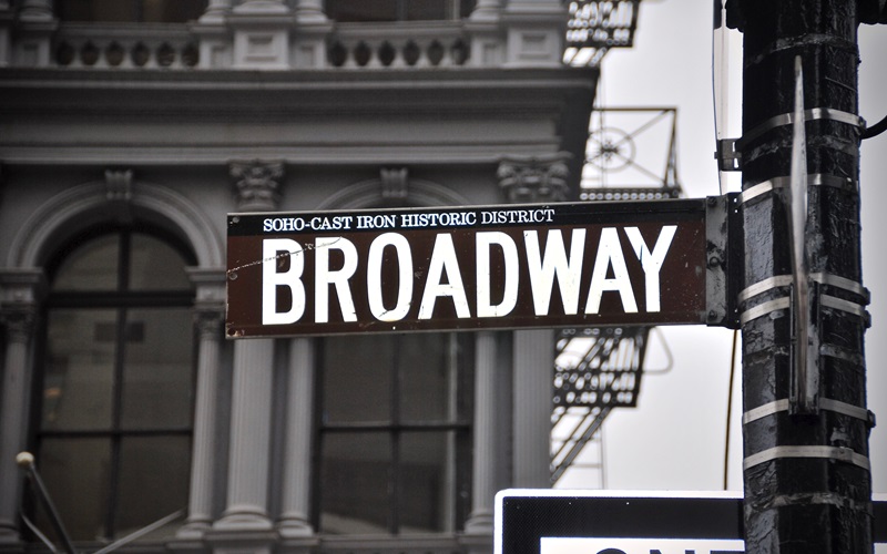 Broadway sign