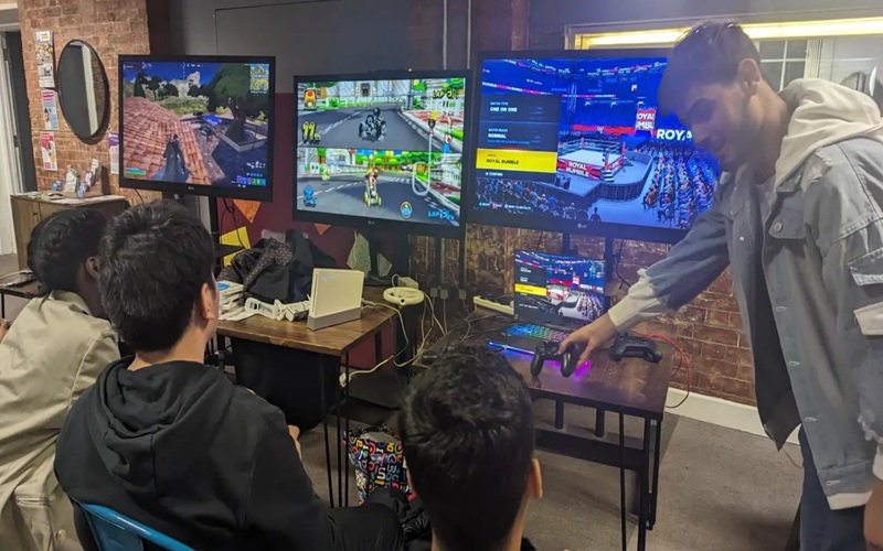 Children at LIFT Islington youth club.