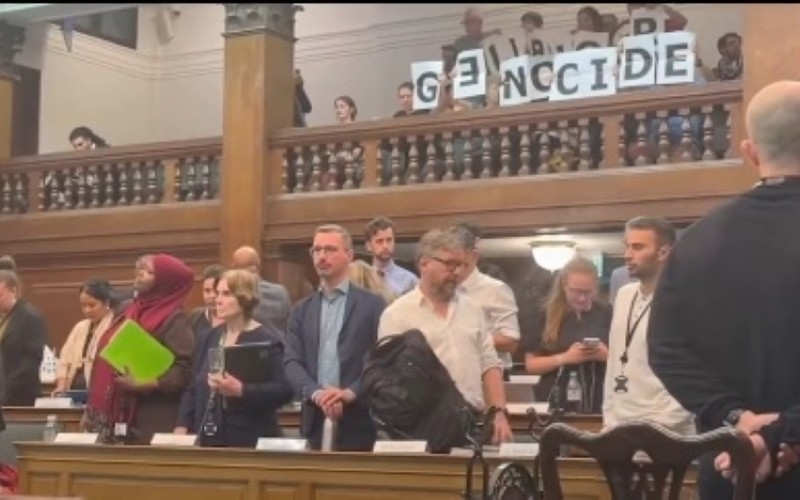 Camden Council leaving meeting with divestment protestors behind them